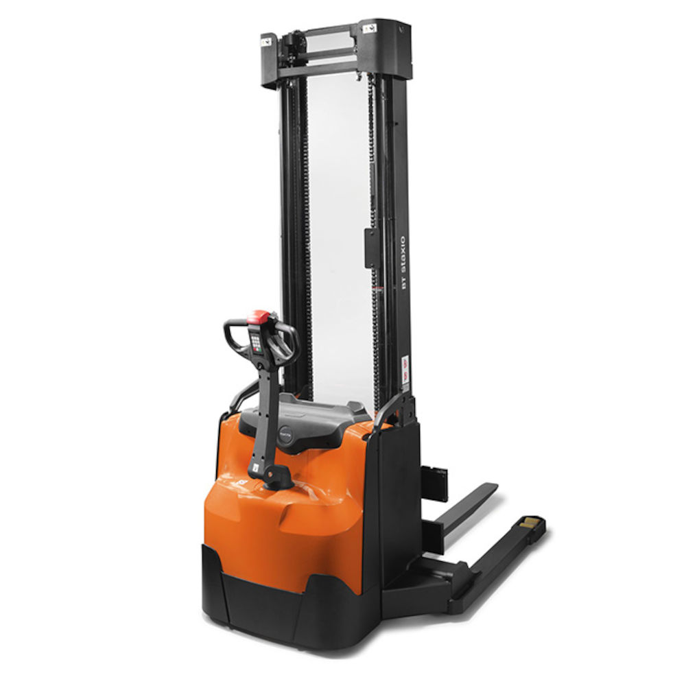BT Staxio 1.4t with Straddle - Stackers | Toyota Material