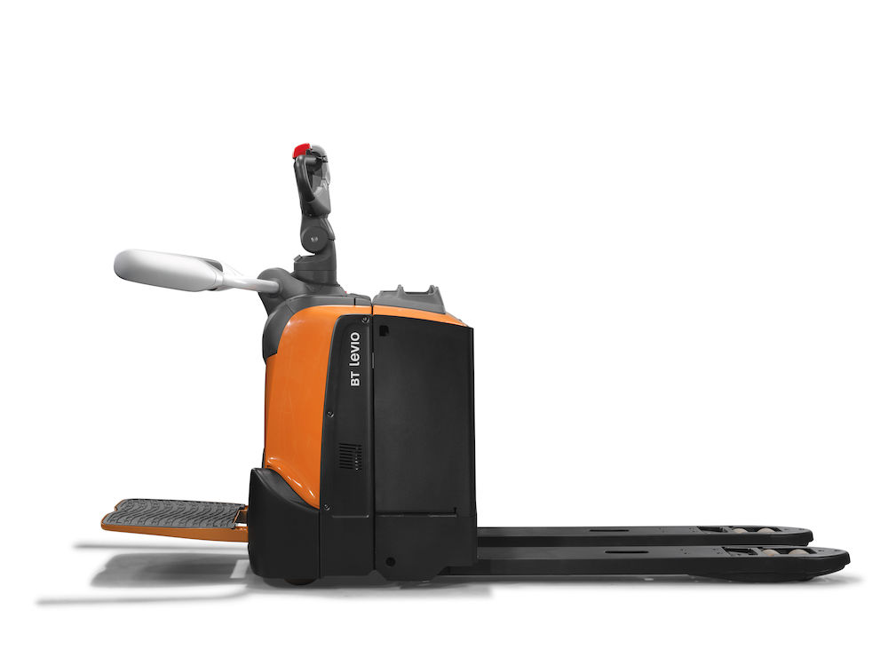 BT Levio 2.2t with Platform - Powered pallet trucks | Toyota